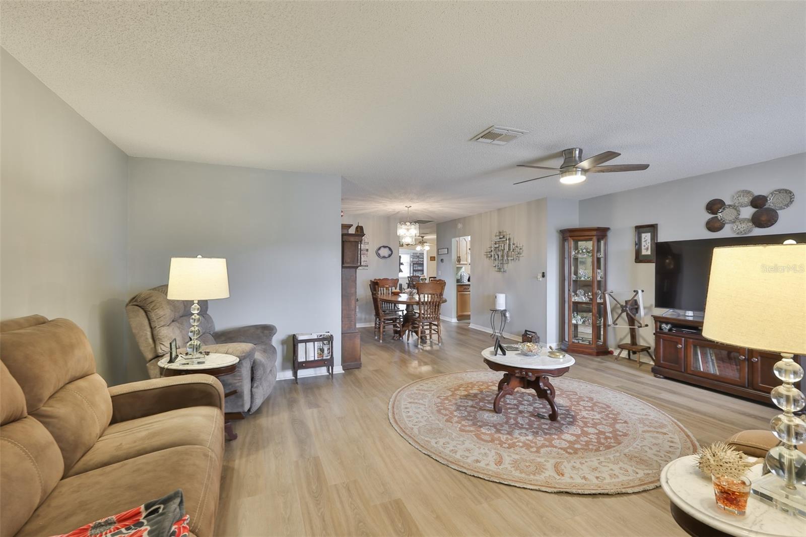 1511 CLOISTER DR — photo 8