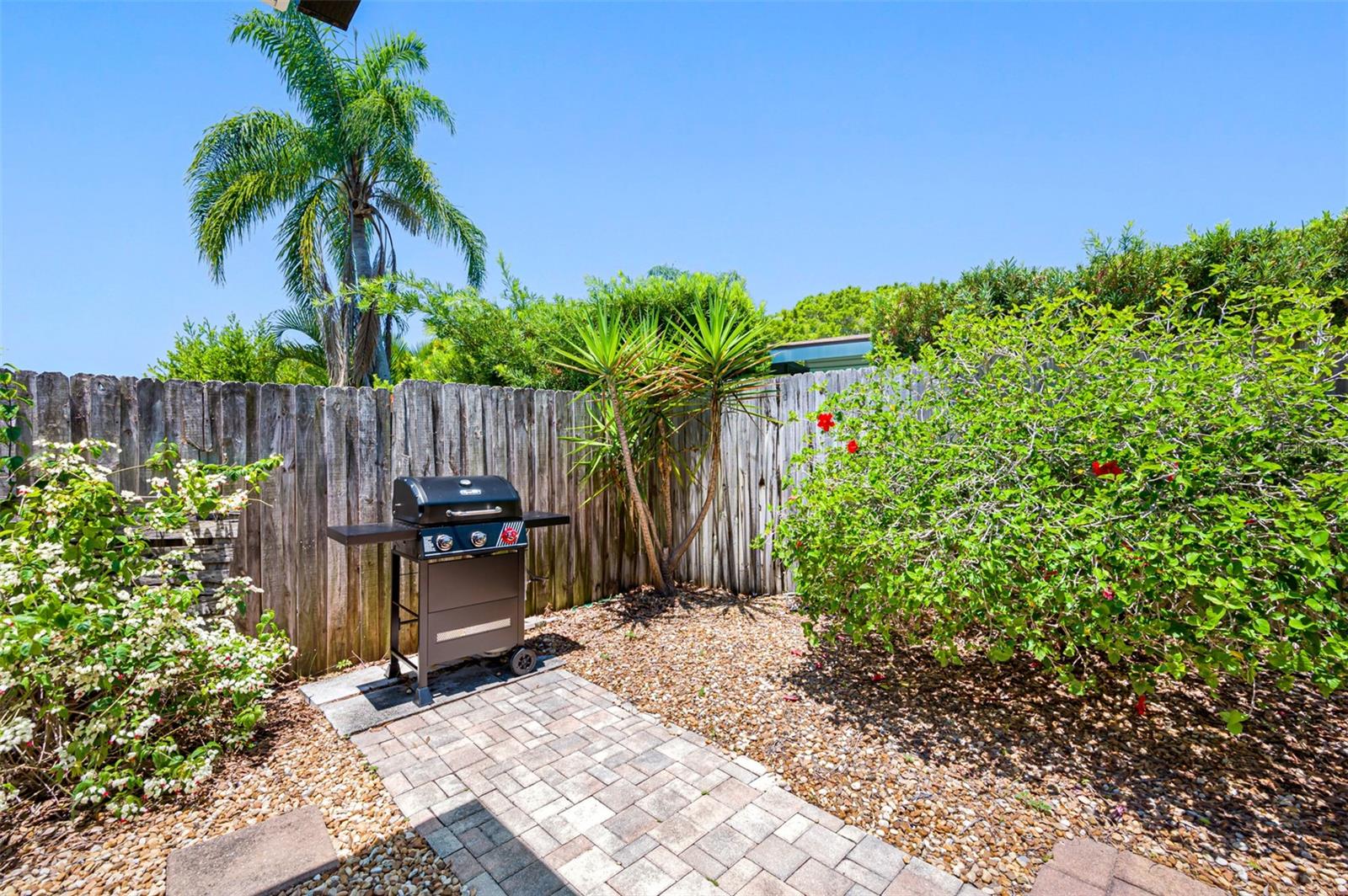 3749 MCKAY CREEK DR — photo 42