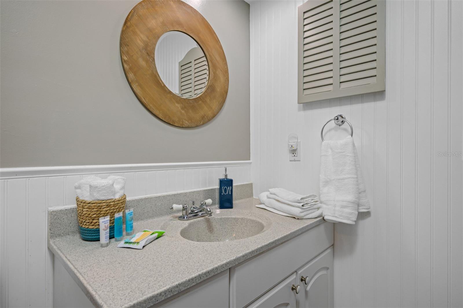 3749 MCKAY CREEK DR — photo 24