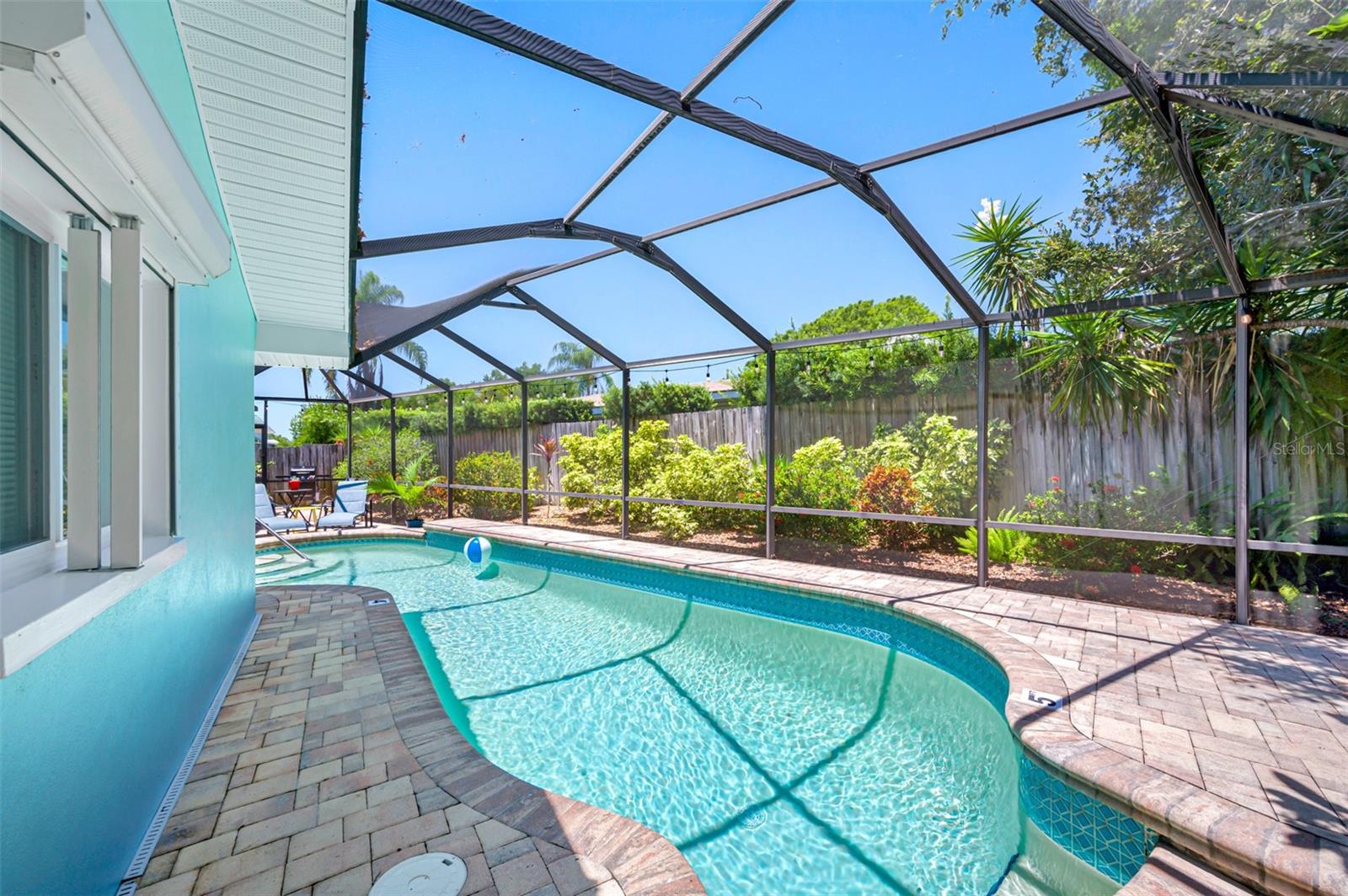 3749 MCKAY CREEK DR — photo 37