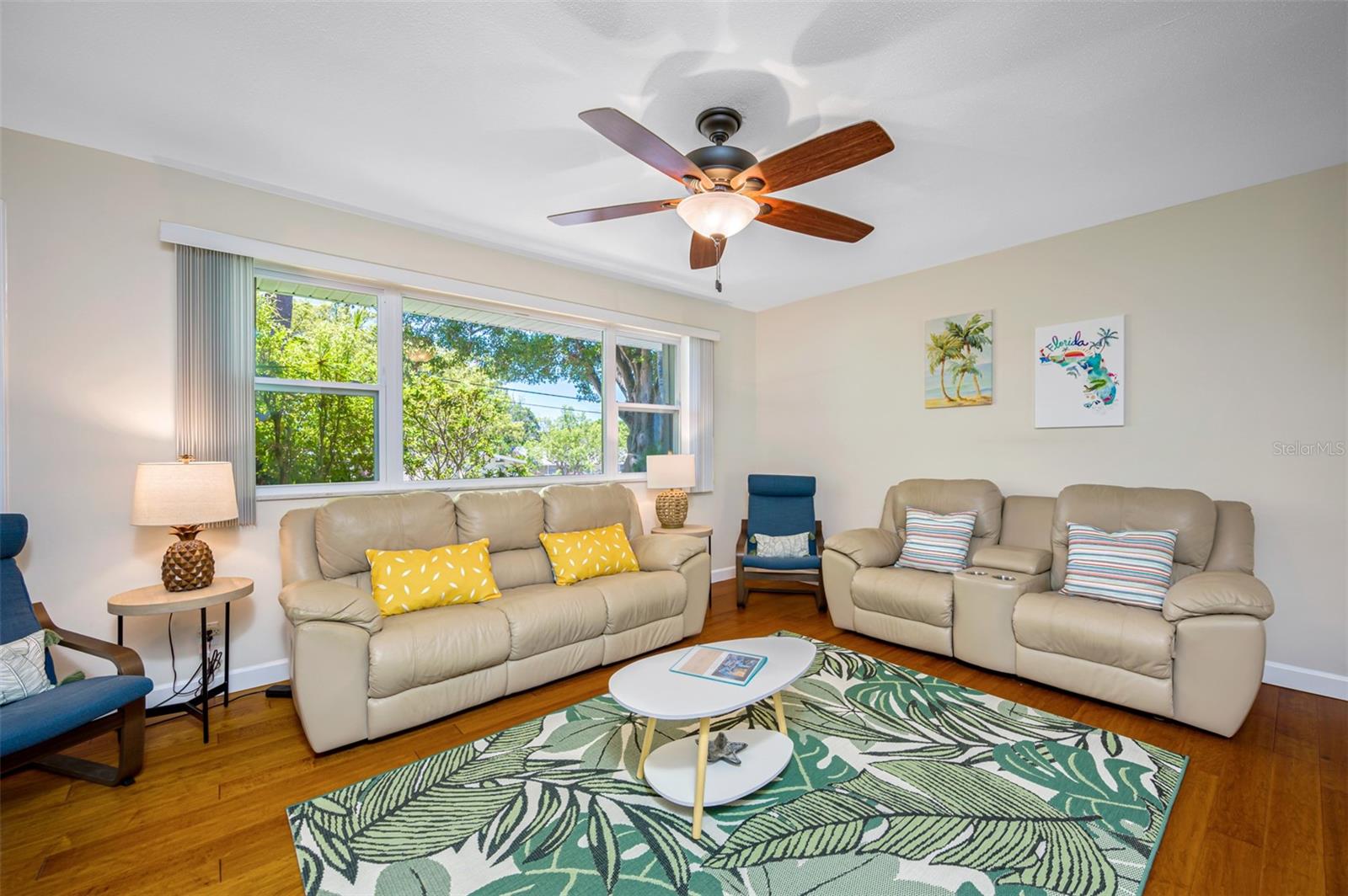 3749 MCKAY CREEK DR — photo 4