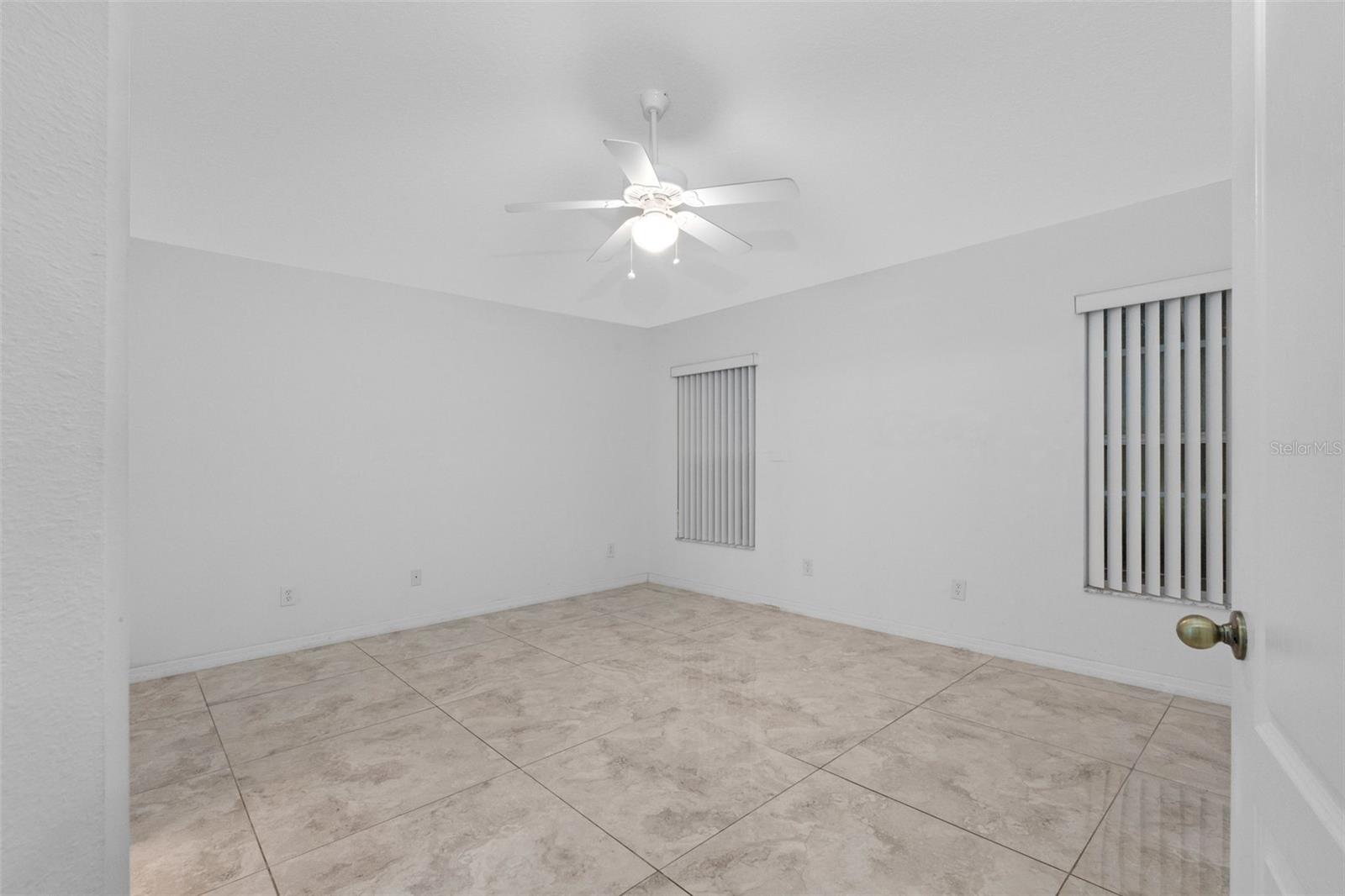 4316 OLD WAVERLY CT — photo 18