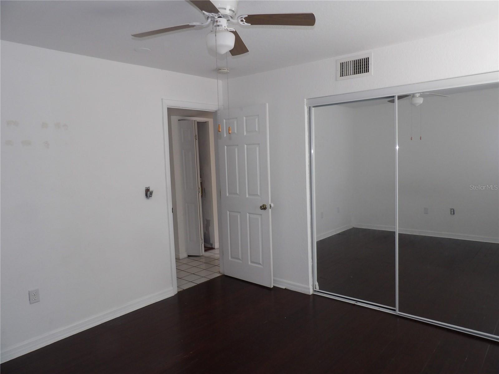 3836 N LAKE DR #119 — photo 10
