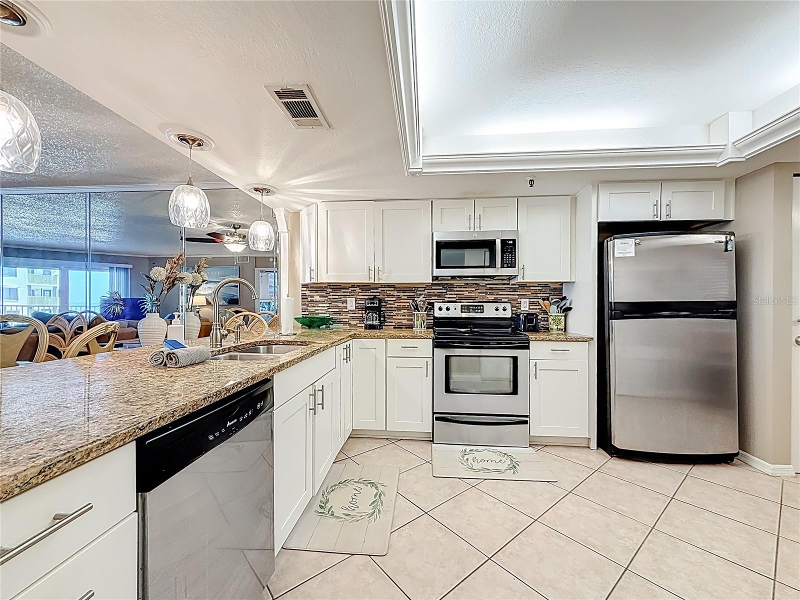 18400 GULF BLVD #1312 — photo 8
