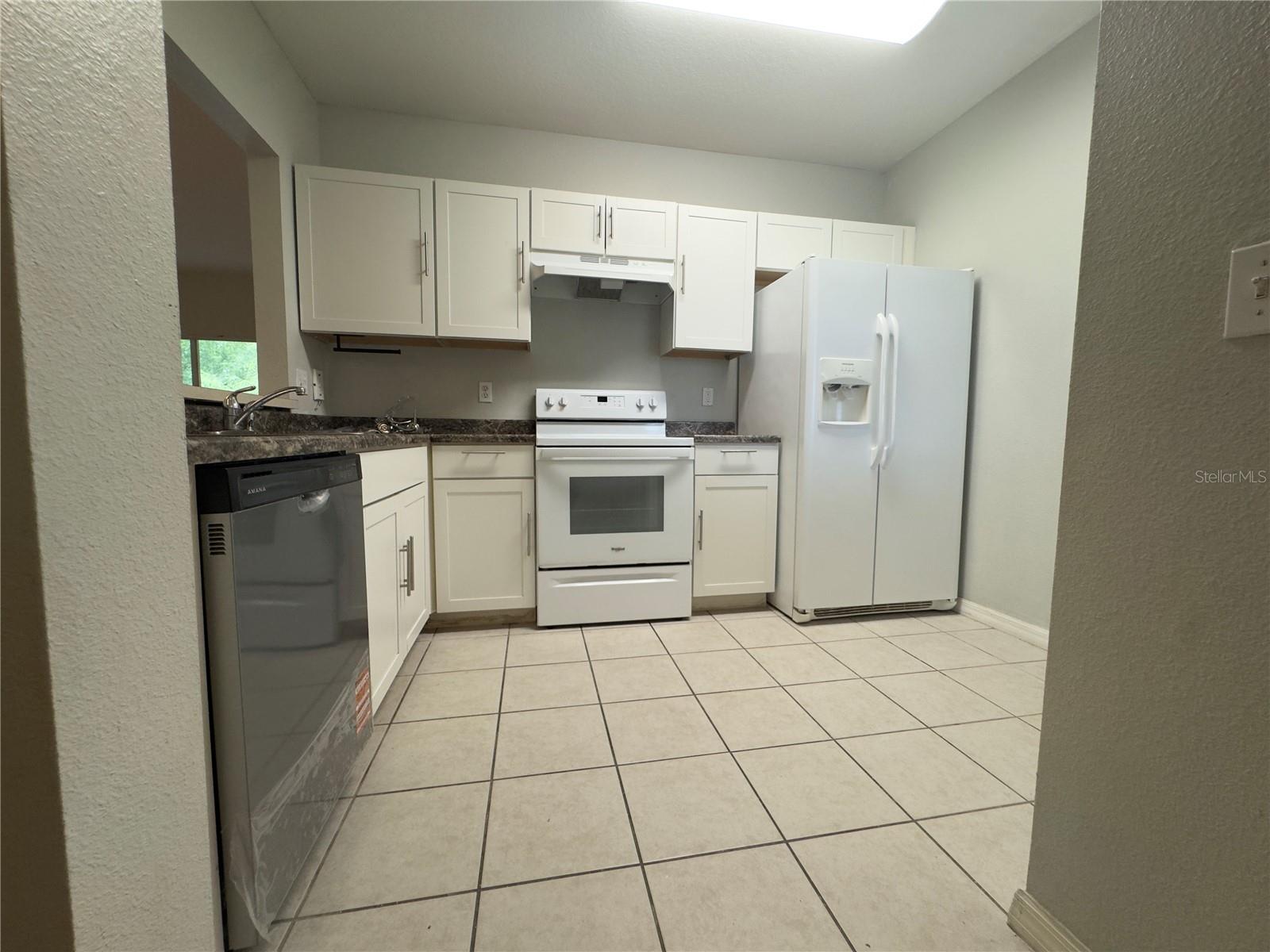 9507 AMBERDALE CT #201 — photo 5