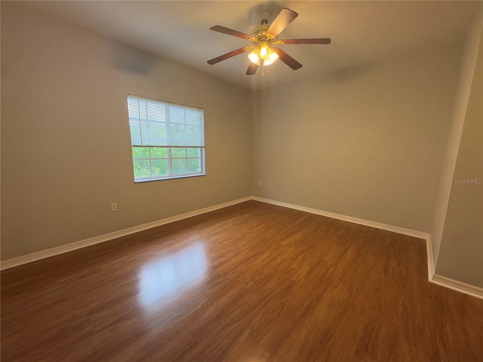 9507 AMBERDALE CT #201 — photo 16