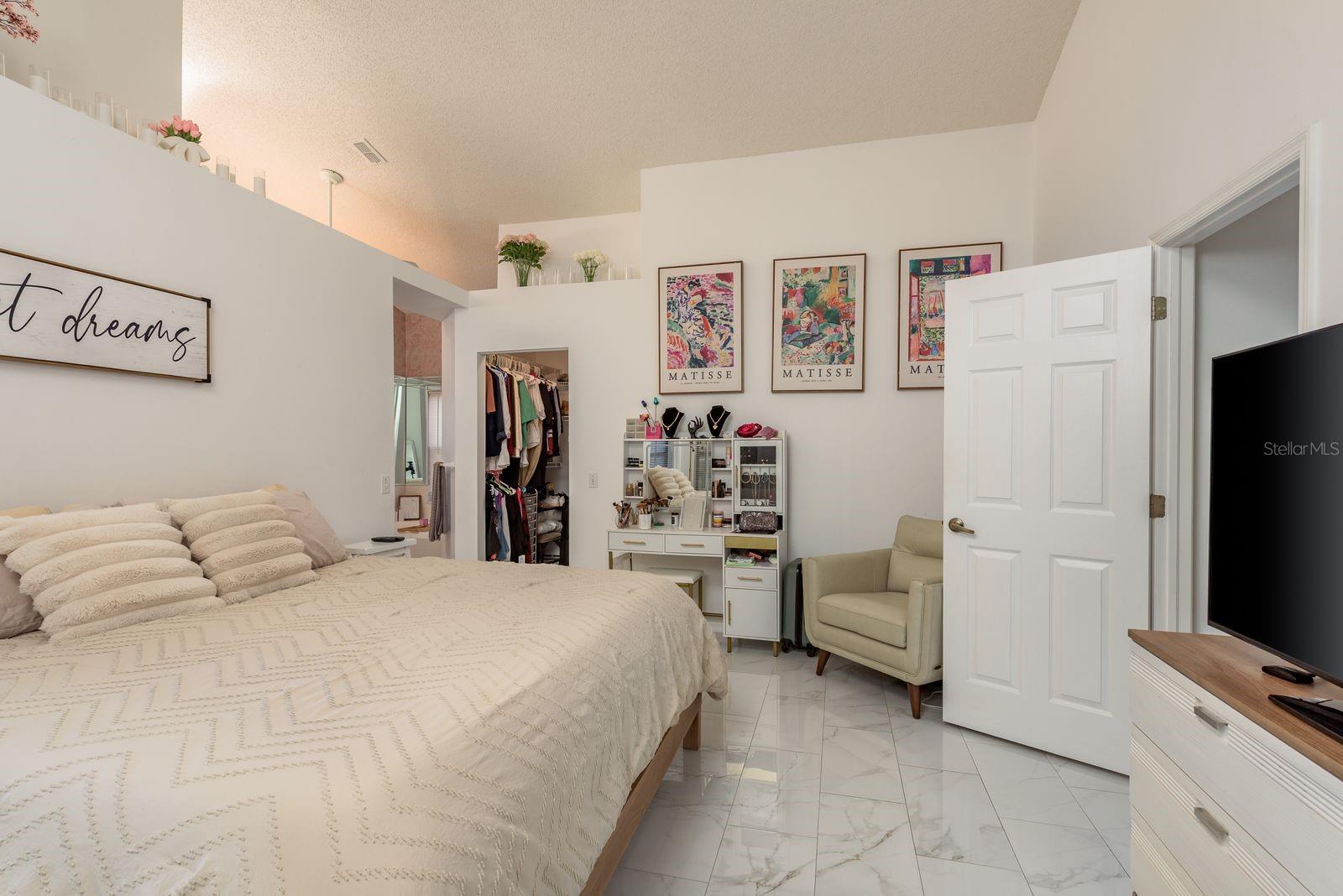13825 LEROUX DR — photo 14