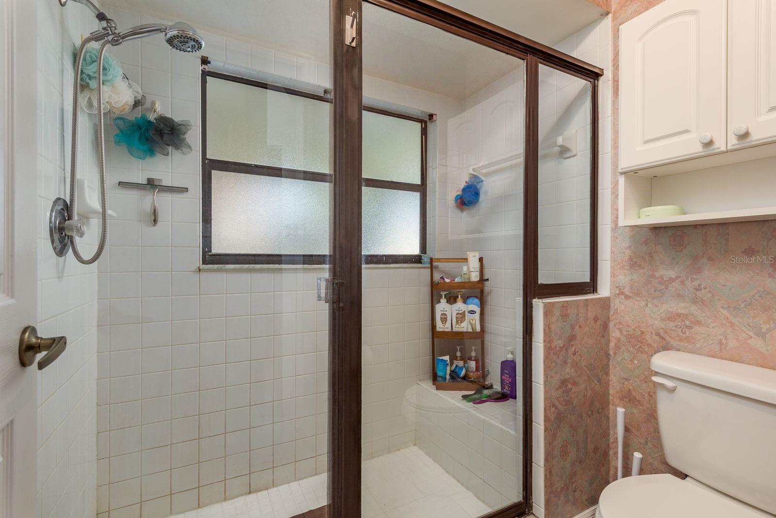 13825 LEROUX DR — photo 16