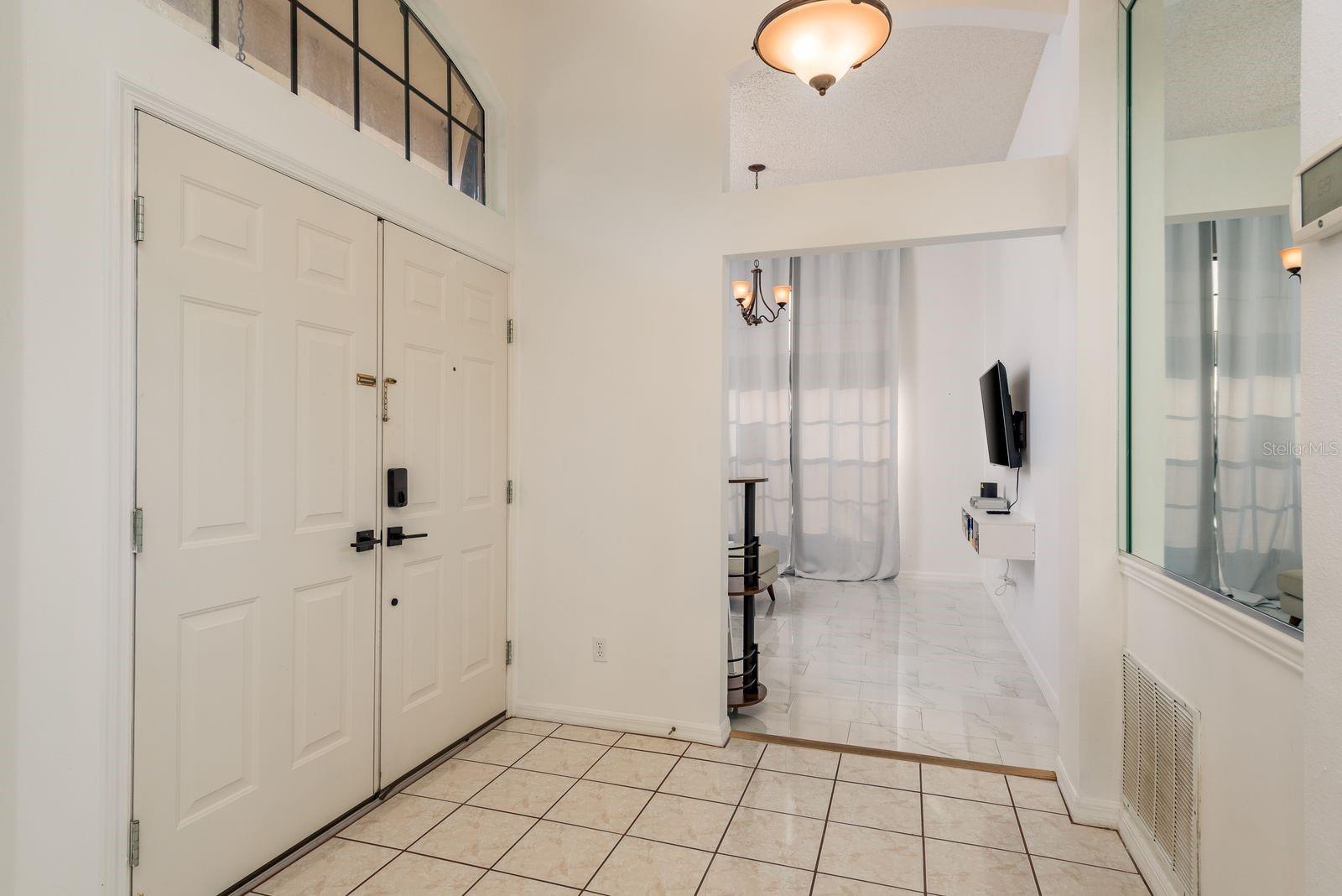 13825 LEROUX DR — photo 18