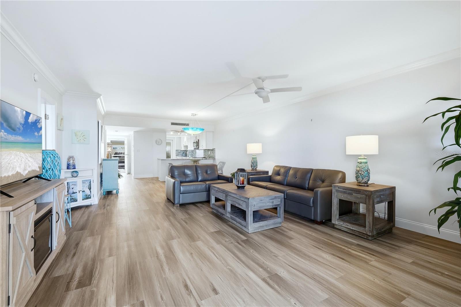 1150 TARPON CENTER DR #1G — photo 8