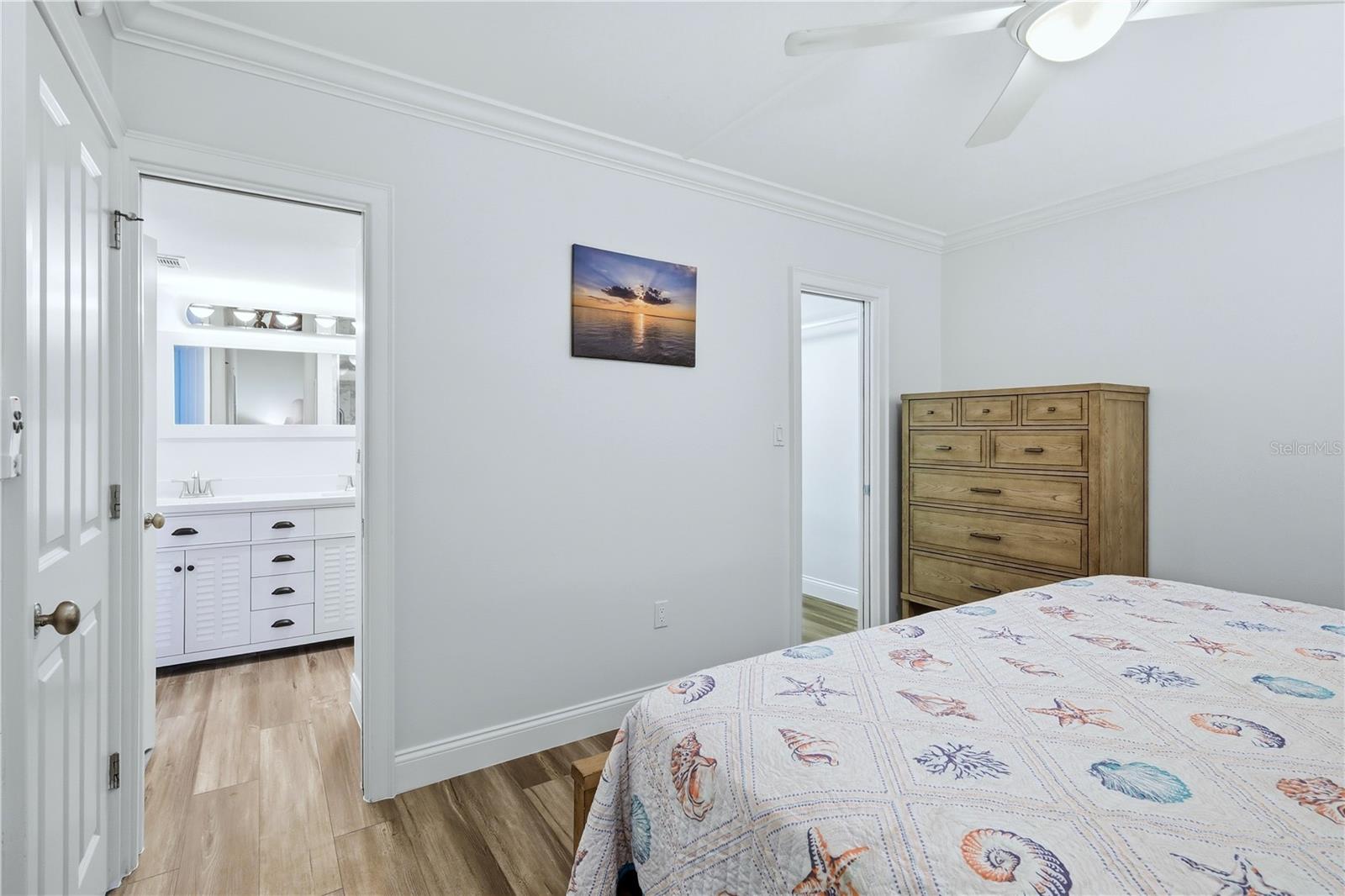 1150 TARPON CENTER DR #1G — photo 28