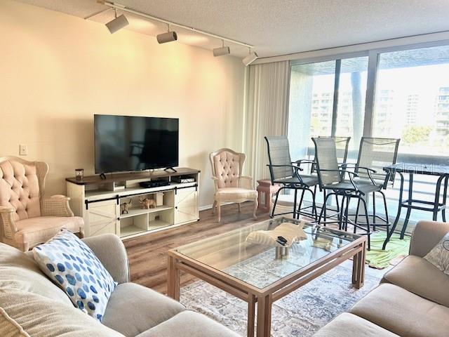 1095 GULF OF MEXICO DR #104 — photo 12