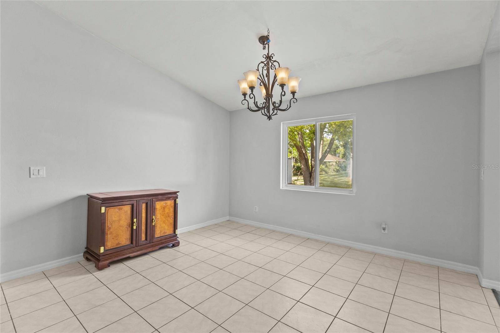 2373 AMNESTY DR — photo 15