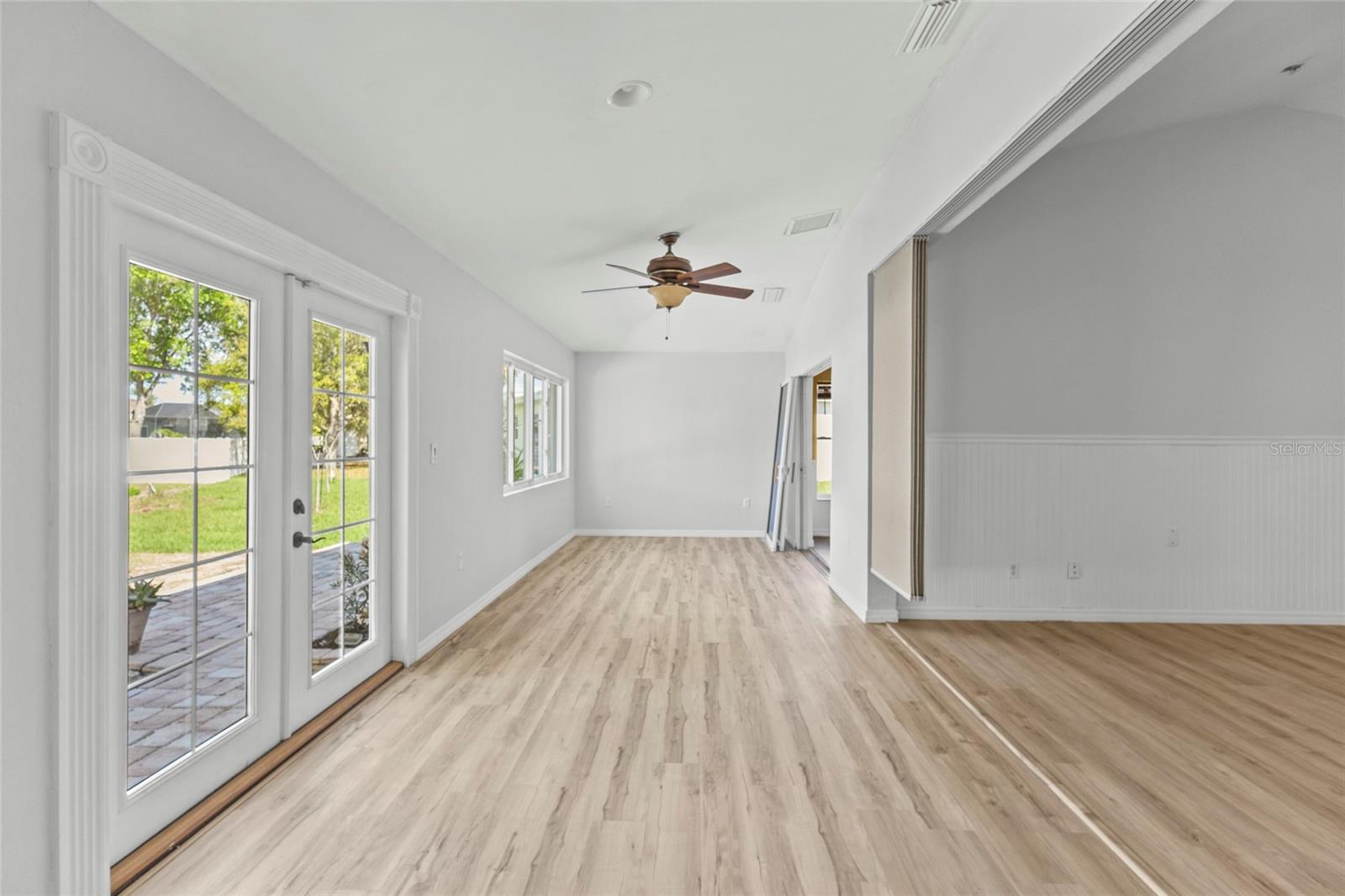2373 AMNESTY DR — photo 14