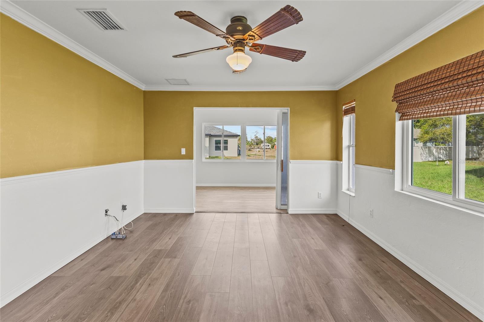 2373 AMNESTY DR — photo 19