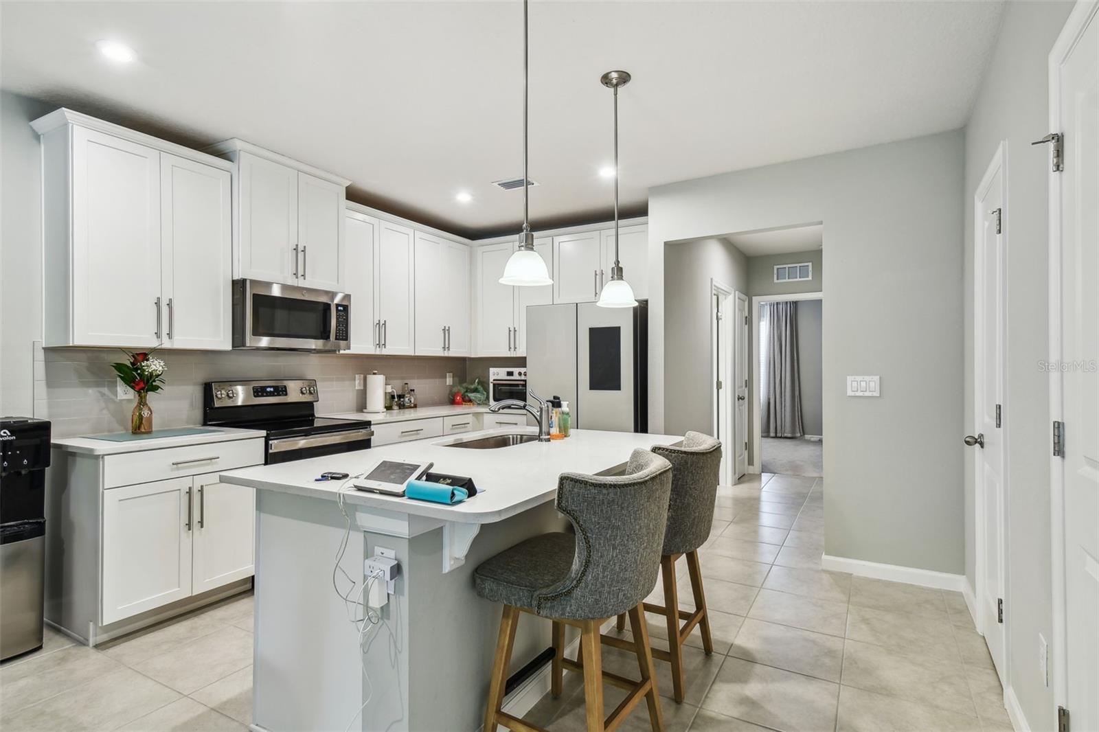 18053 TURNING LEAF CIR — photo 14