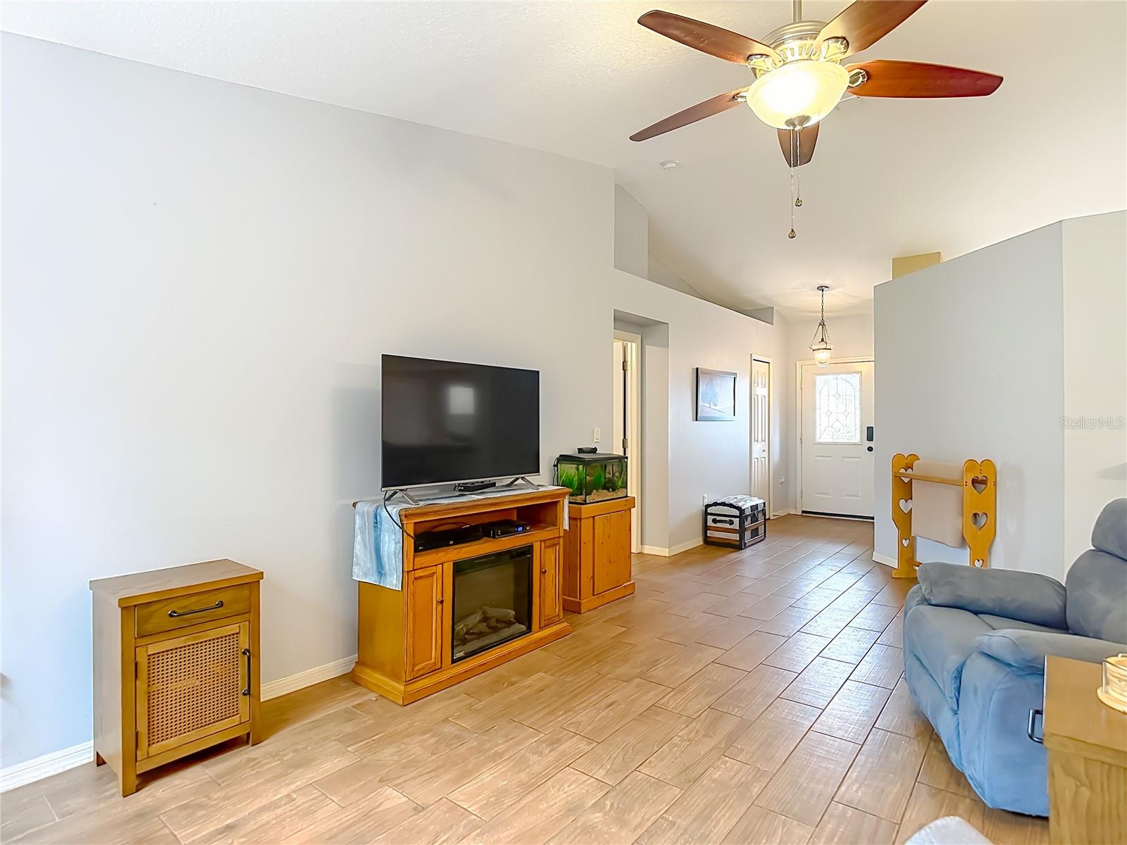 6353 CARDINAL CREST DR — photo 10