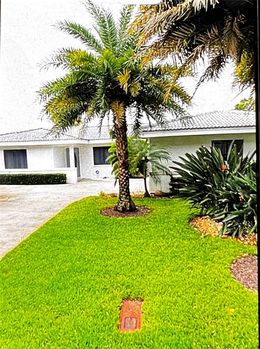 2431 SUNRISE DR SE — photo 2