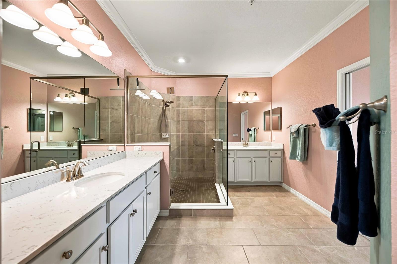 10817 TARFLOWER DR #201 — photo 38