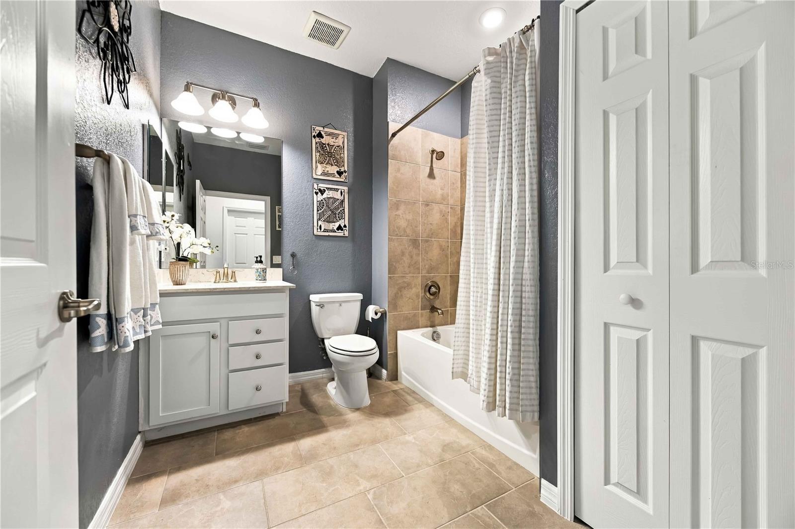 10817 TARFLOWER DR #201 — photo 42