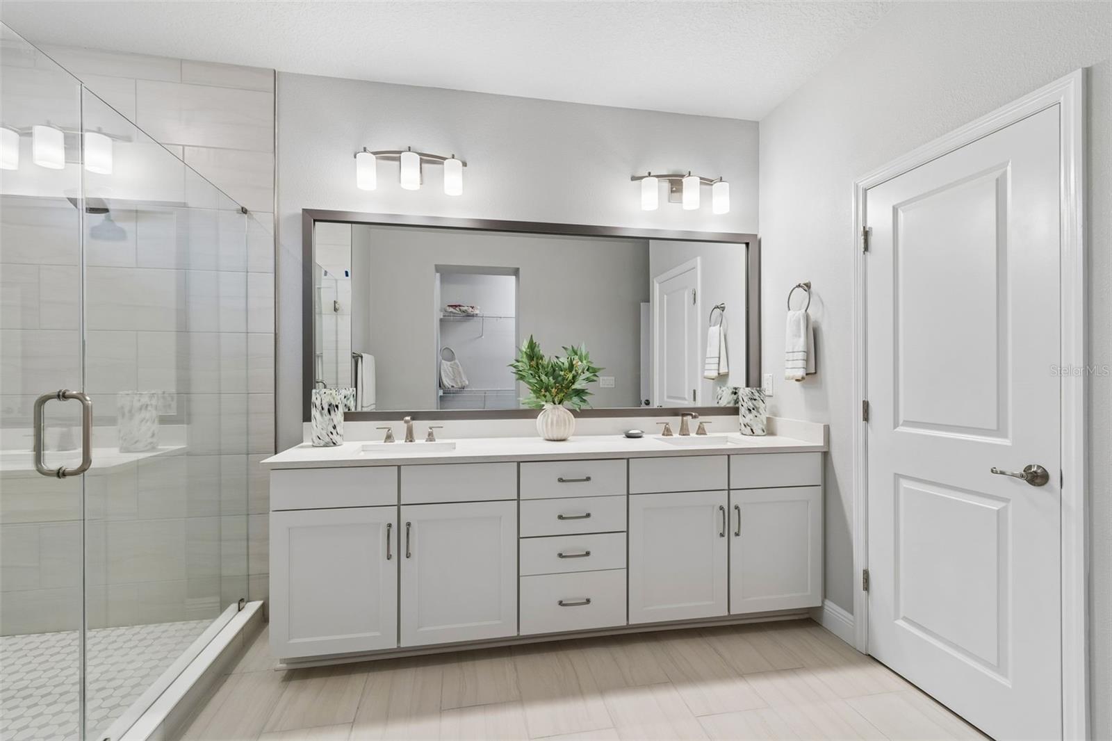 3920 W LEMON ST — photo 44