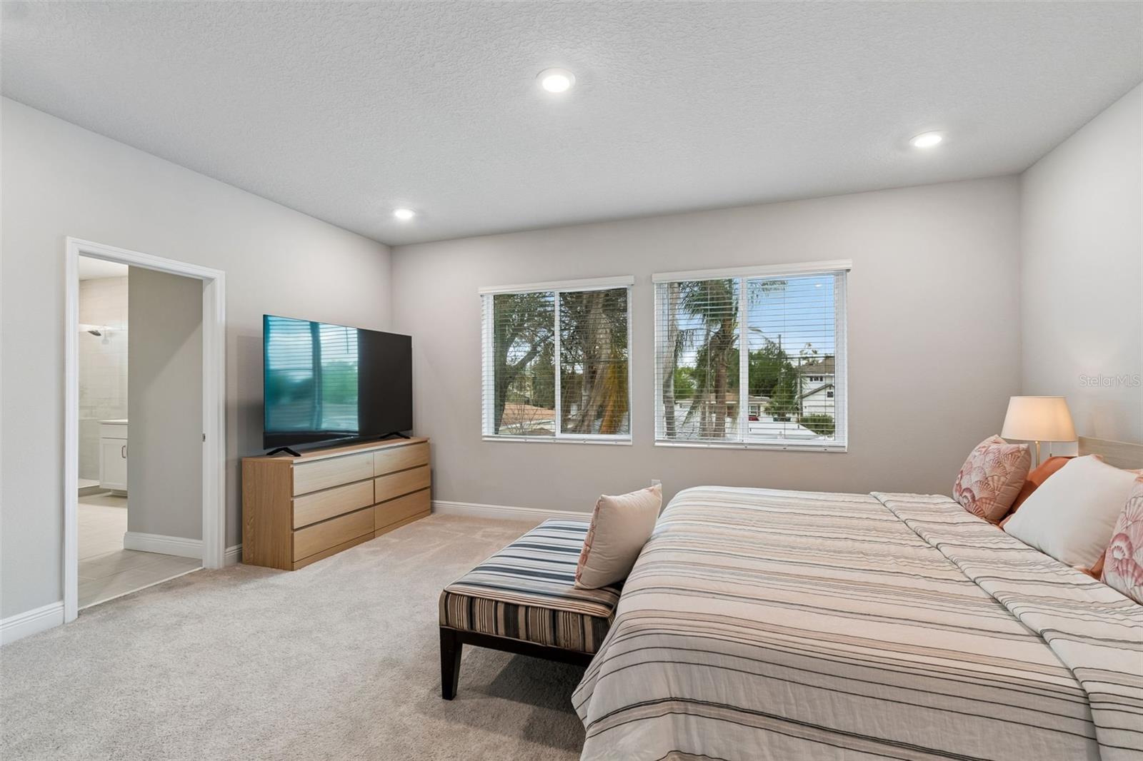 3920 W LEMON ST — photo 39