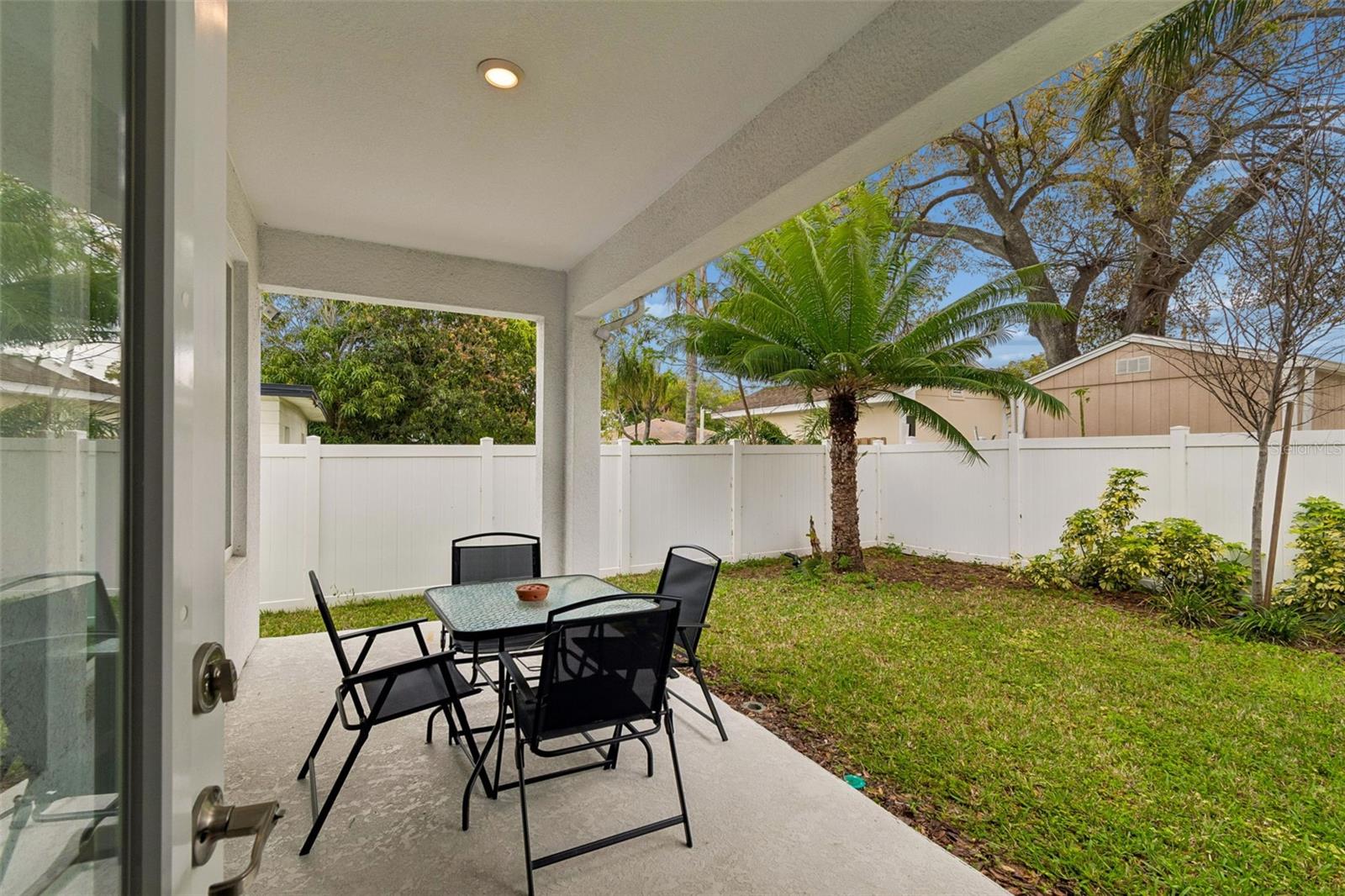 3920 W LEMON ST — photo 45