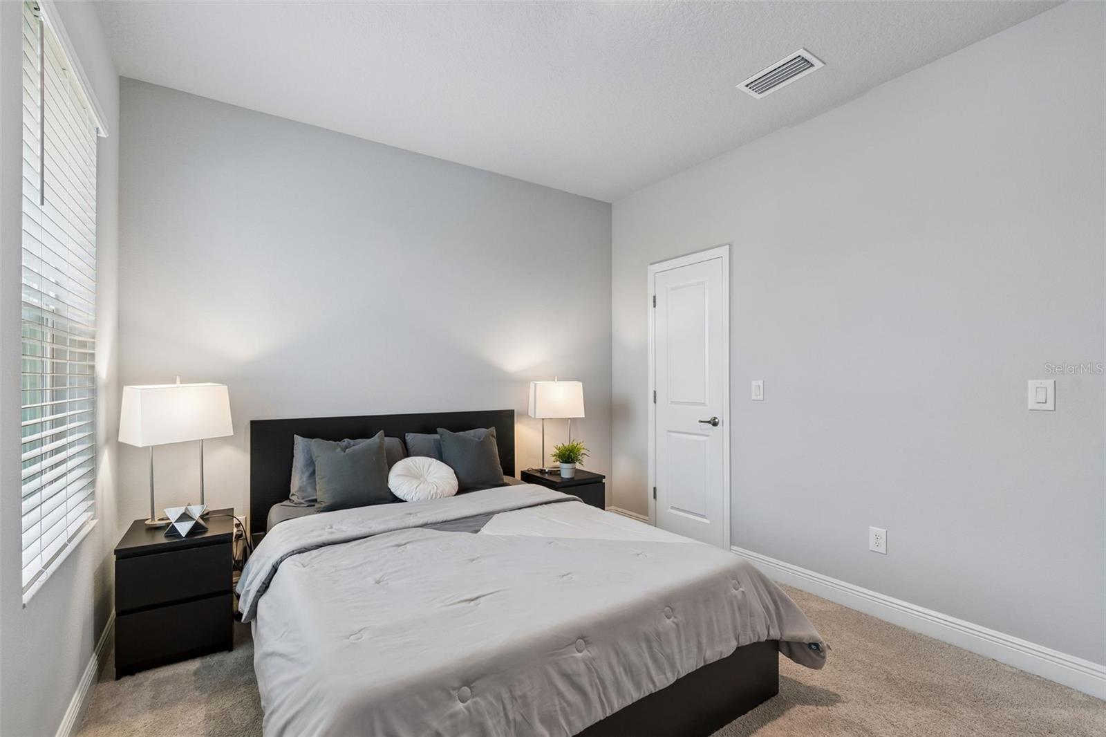 3920 W LEMON ST — photo 33