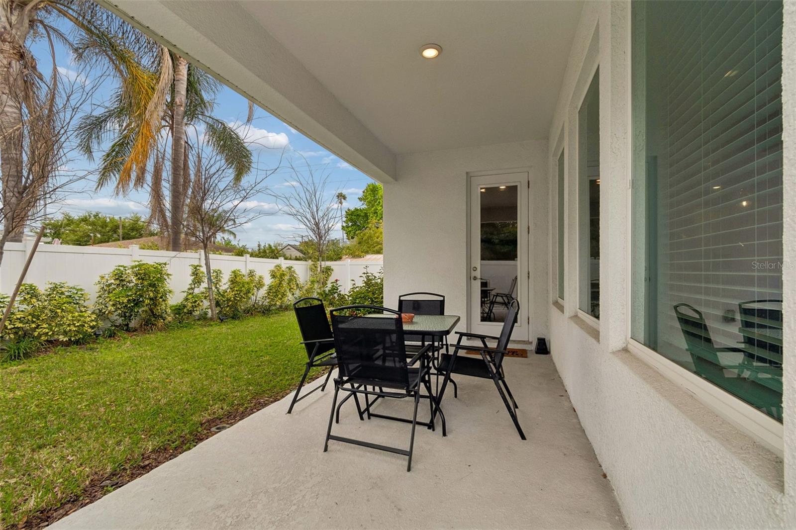 3920 W LEMON ST — photo 49