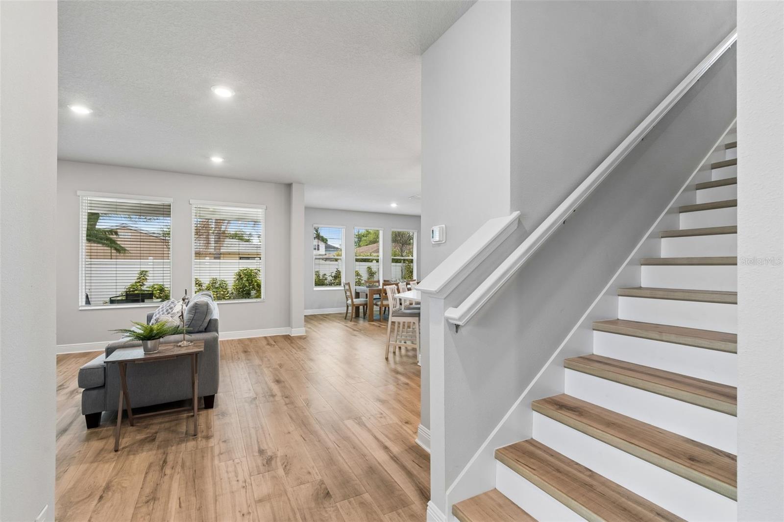 3920 W LEMON ST — photo 12
