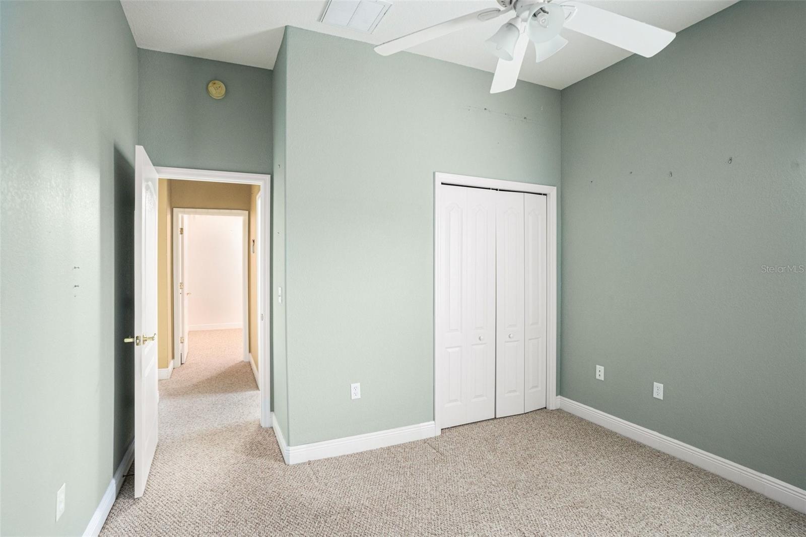 9916 CLEGHORN DR — photo 20