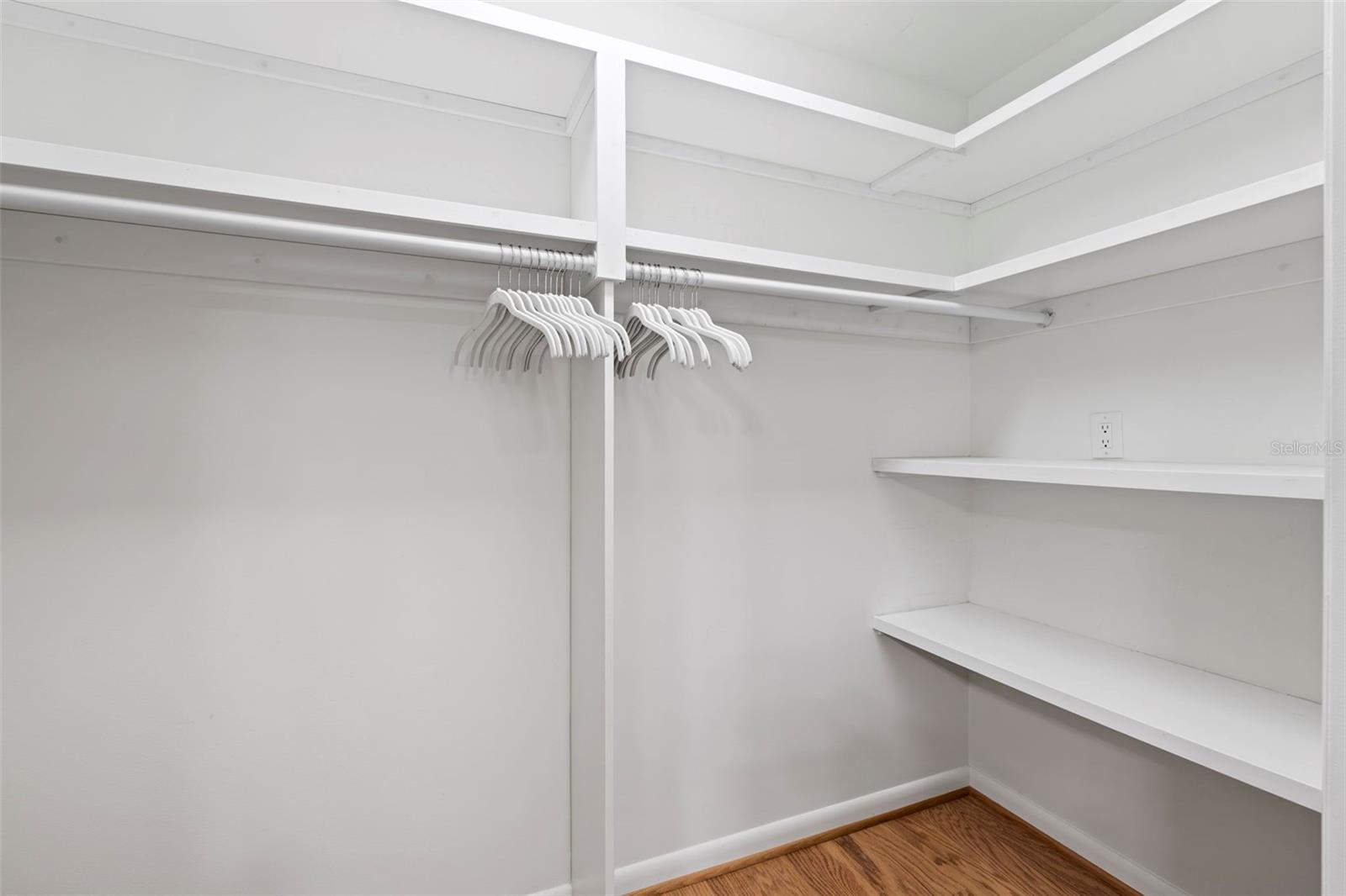 511 RIVIERA BAY DR NE — photo 22