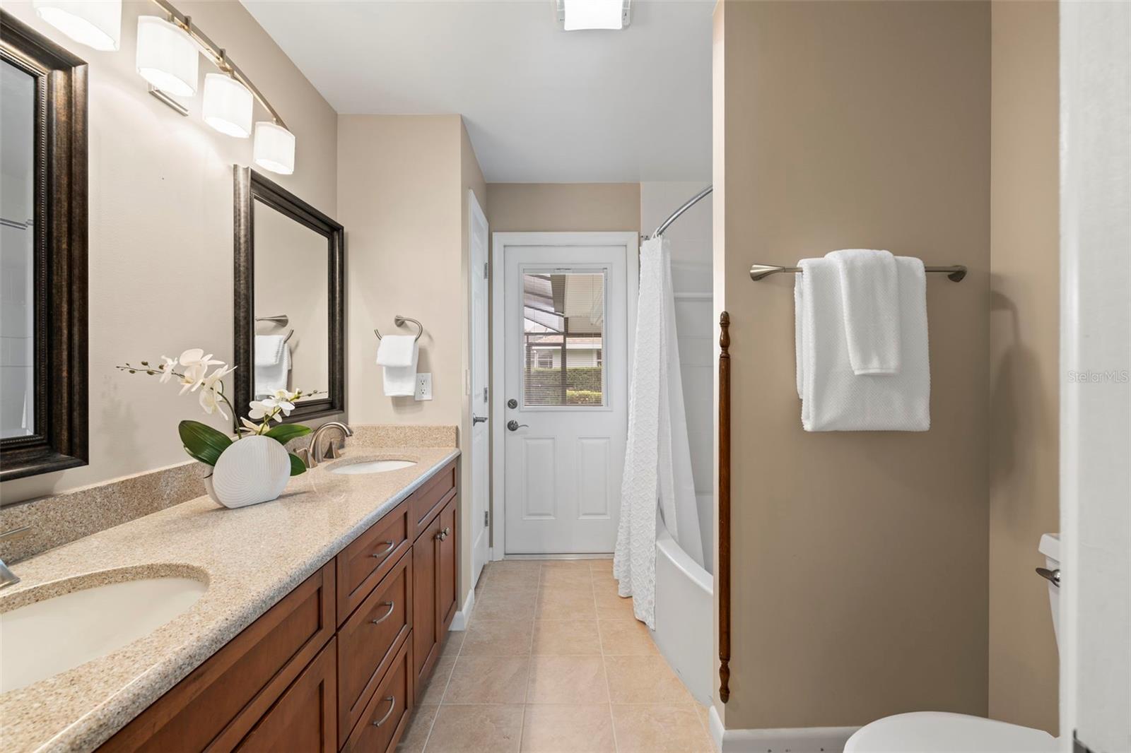 511 RIVIERA BAY DR NE — photo 27