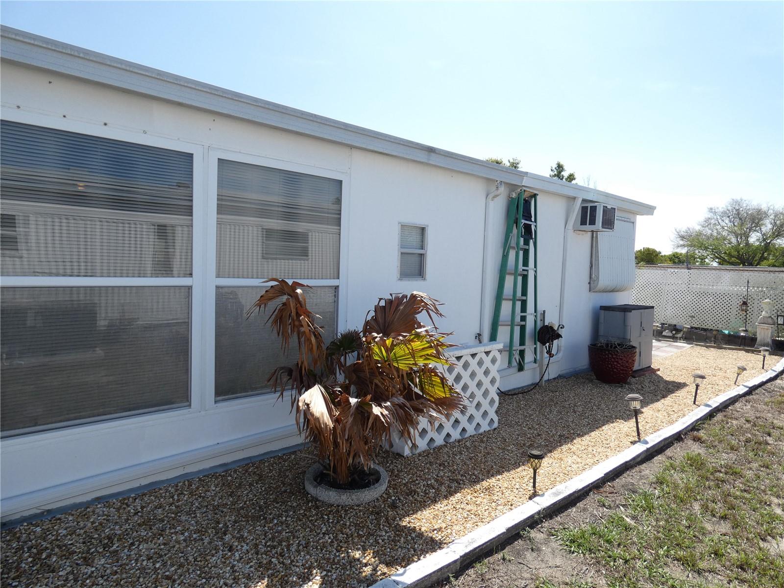 3608 TIKI DR — photo 11