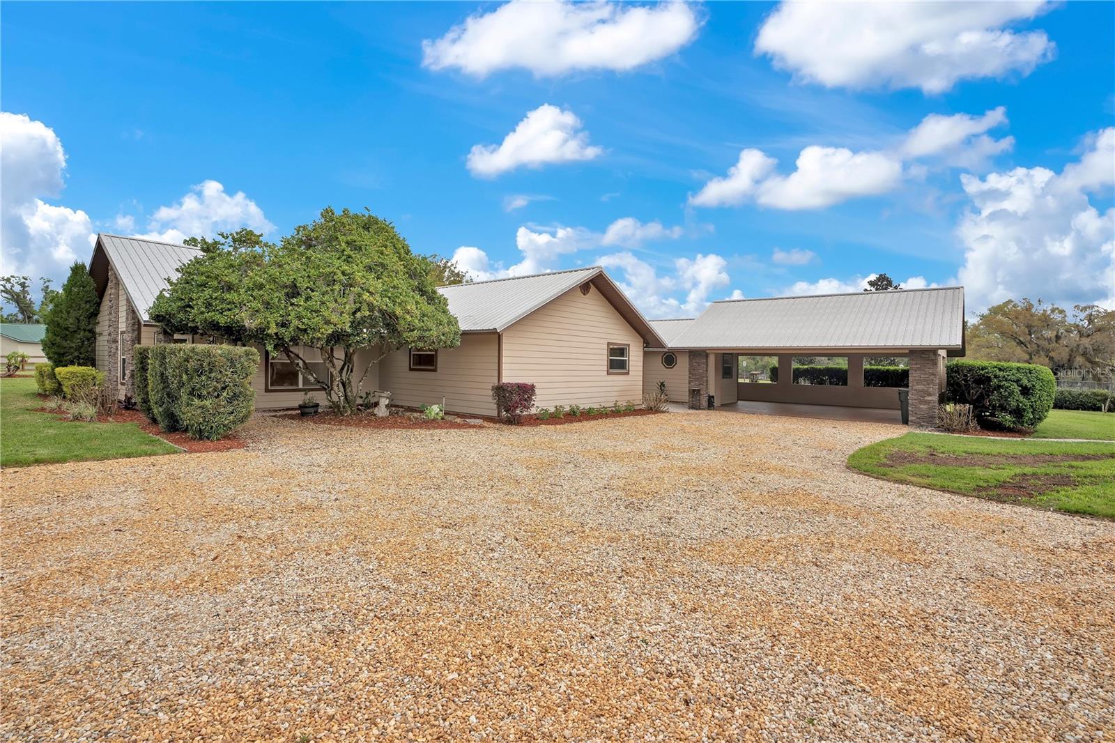 1401 BUELL CT — photo 43