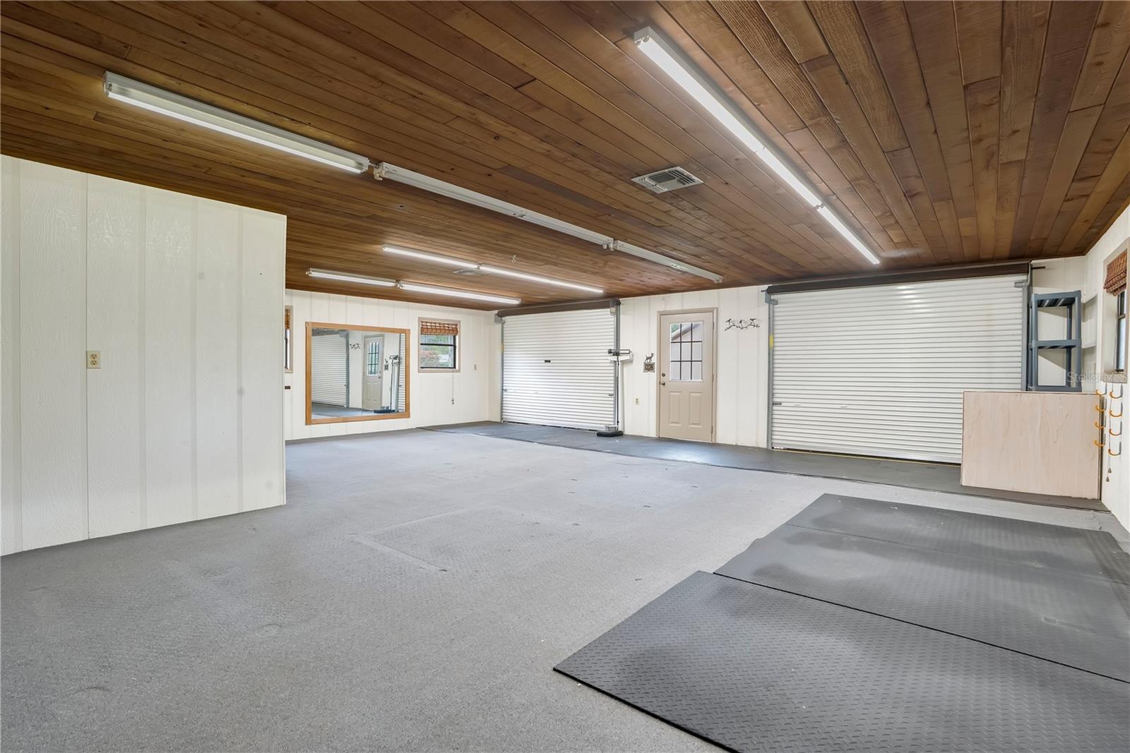 1401 BUELL CT — photo 65