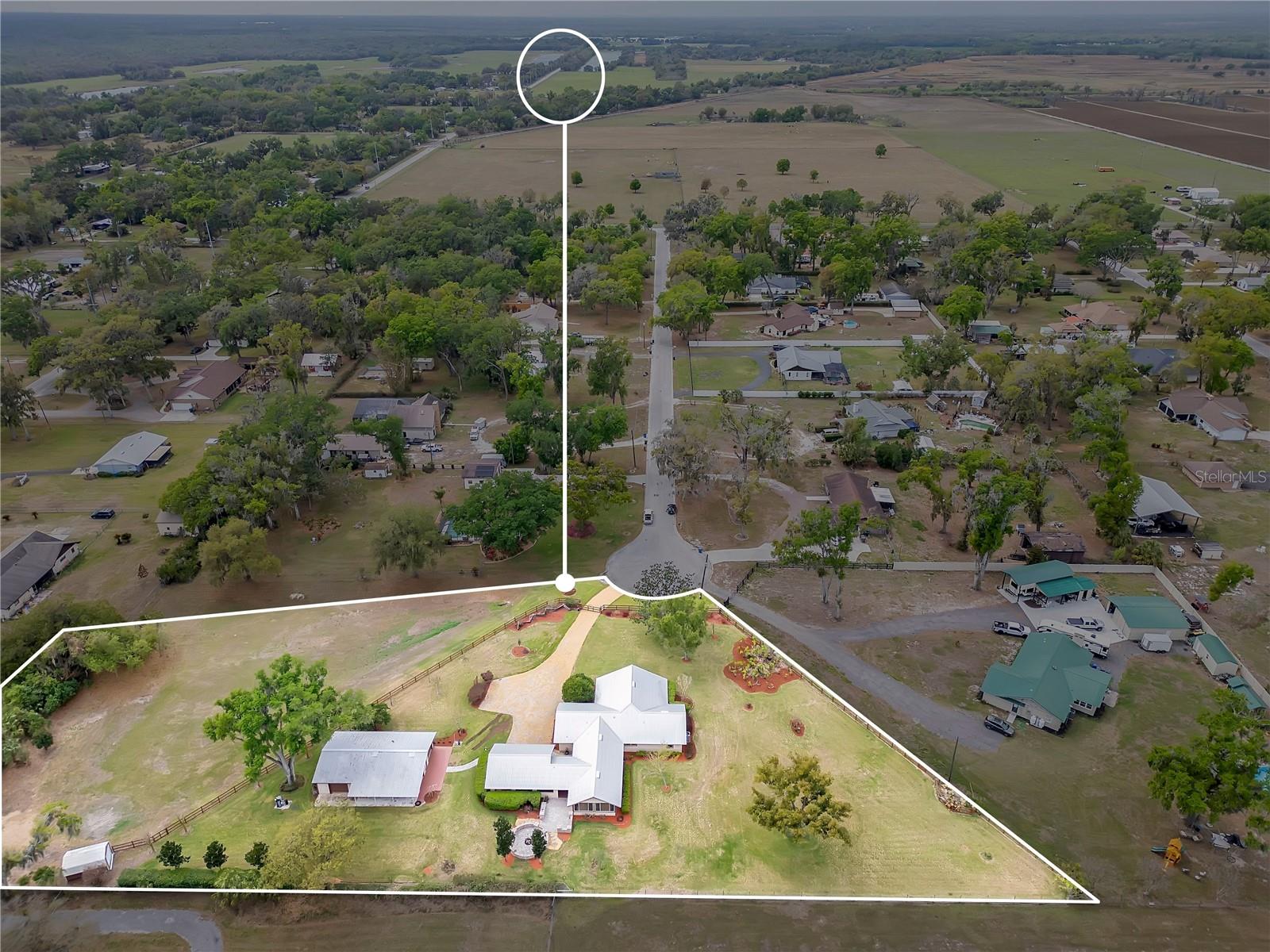 1401 BUELL CT — photo 69
