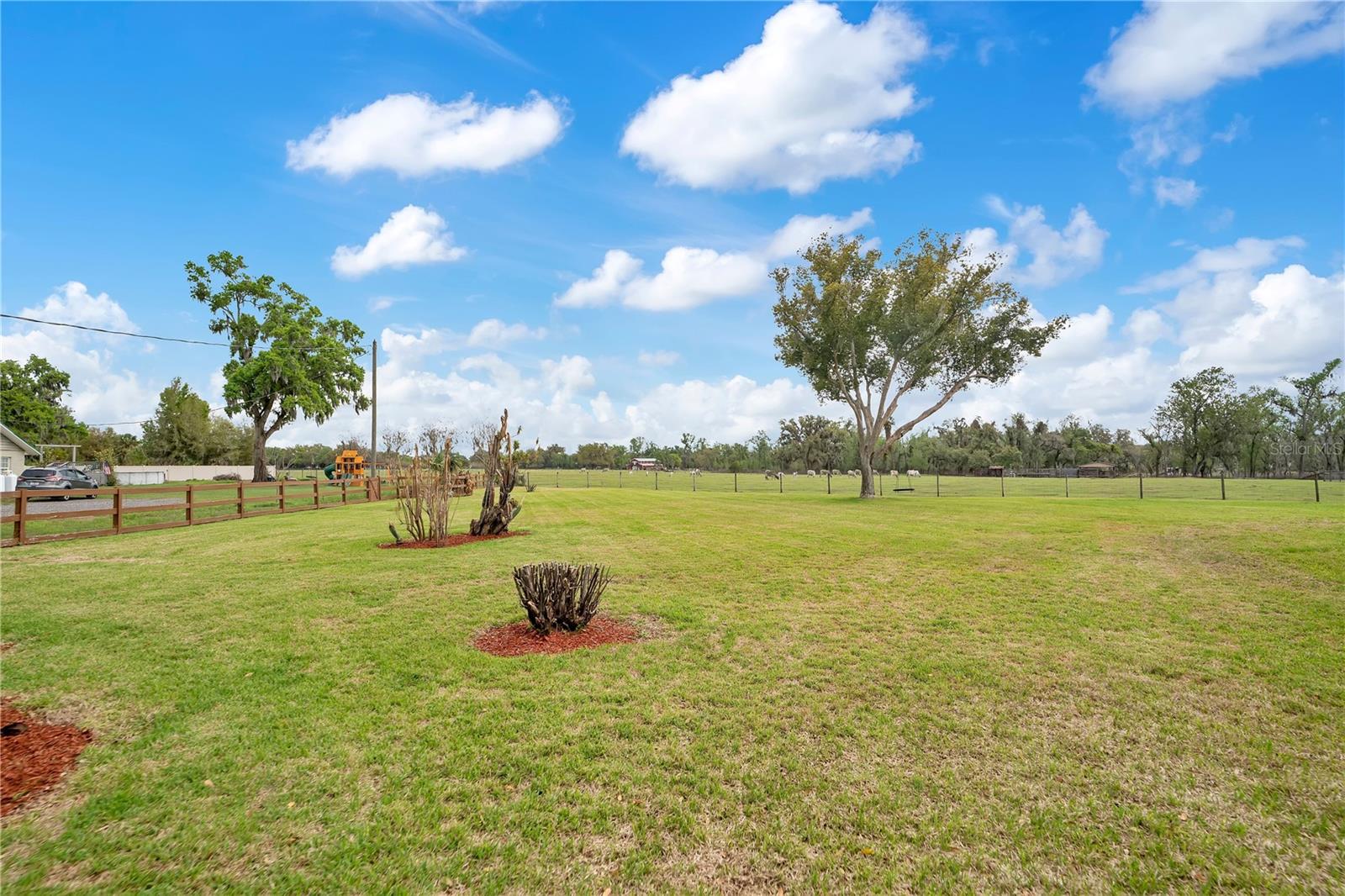 1401 BUELL CT — photo 48