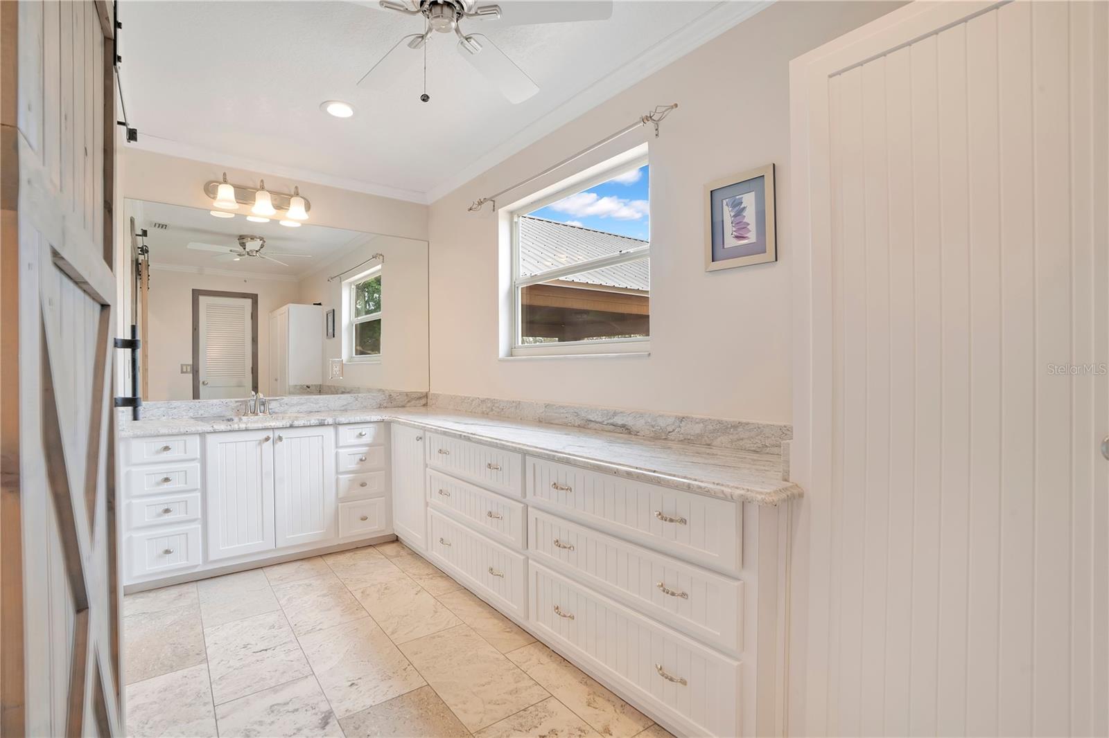 1401 BUELL CT — photo 30