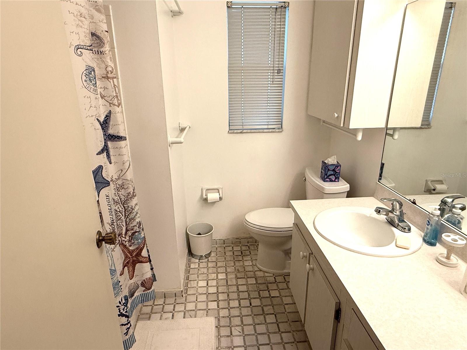390 301 BLVD W #8A — photo 30