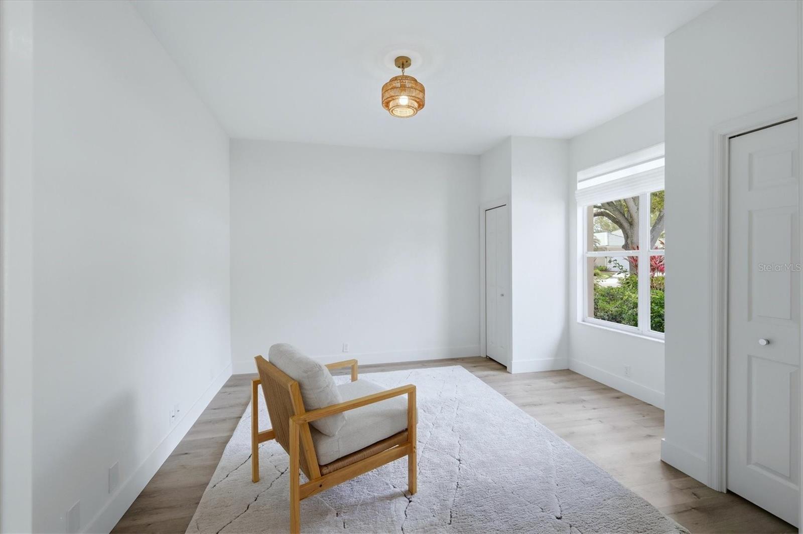 7904 HAMPTON CT — photo 23