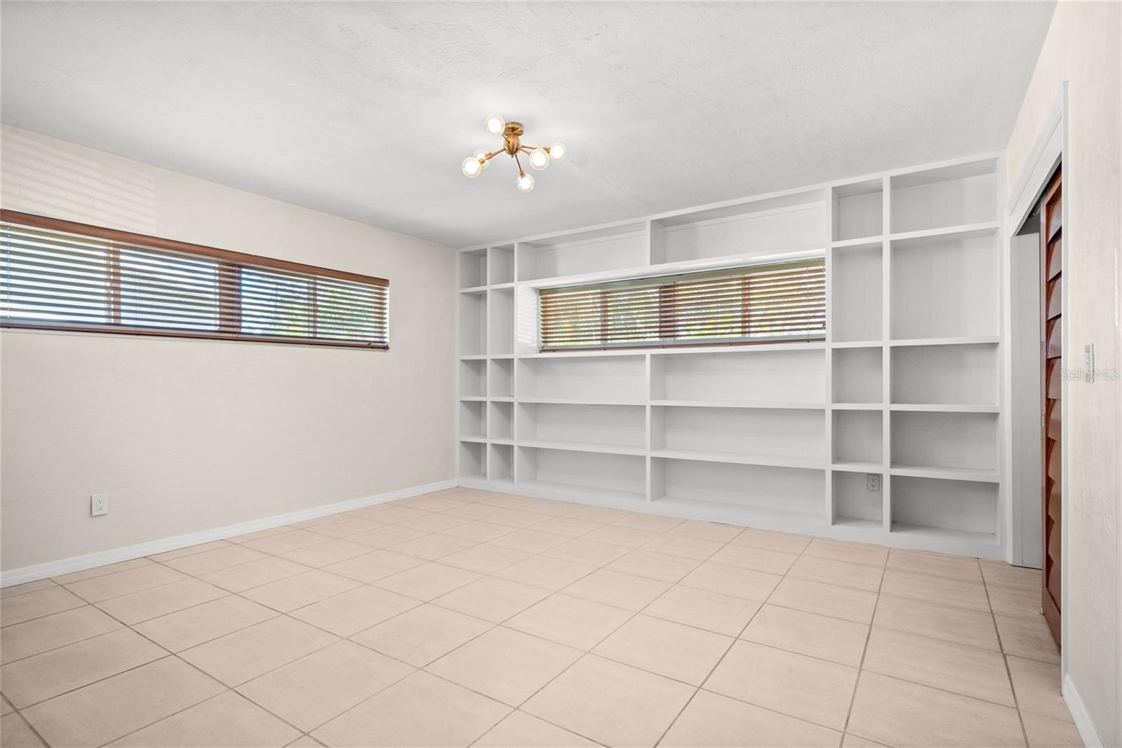 801 PINELLAS POINT DR S — photo 16
