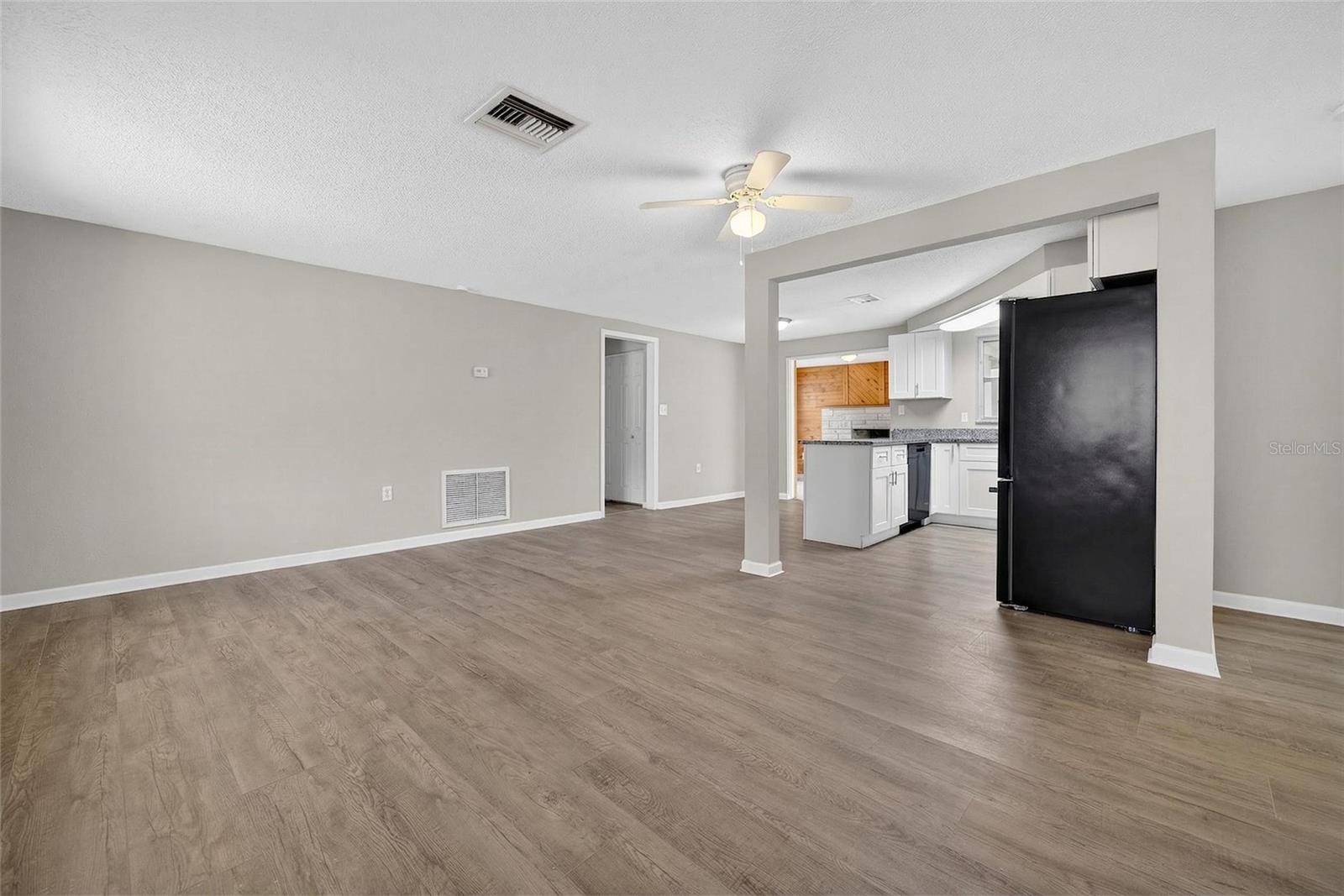 1012 PRESCOTT LN — photo 11