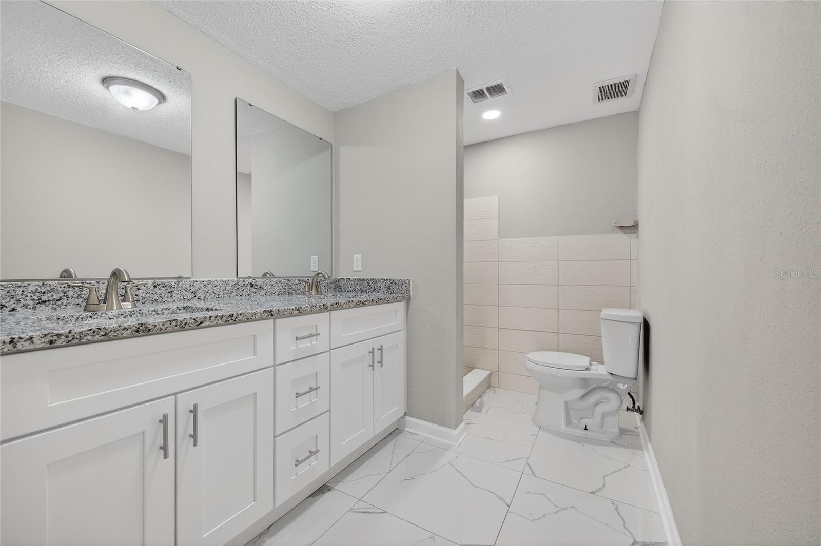 1012 PRESCOTT LN — photo 31