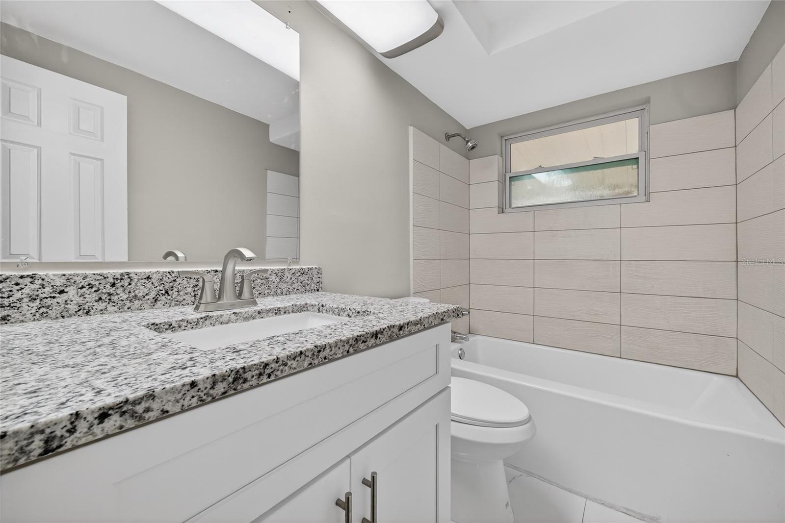 1012 PRESCOTT LN — photo 24