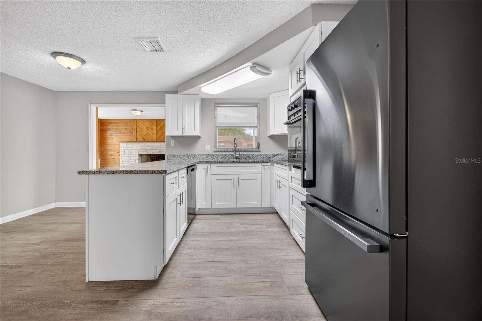 1012 PRESCOTT LN — photo 16