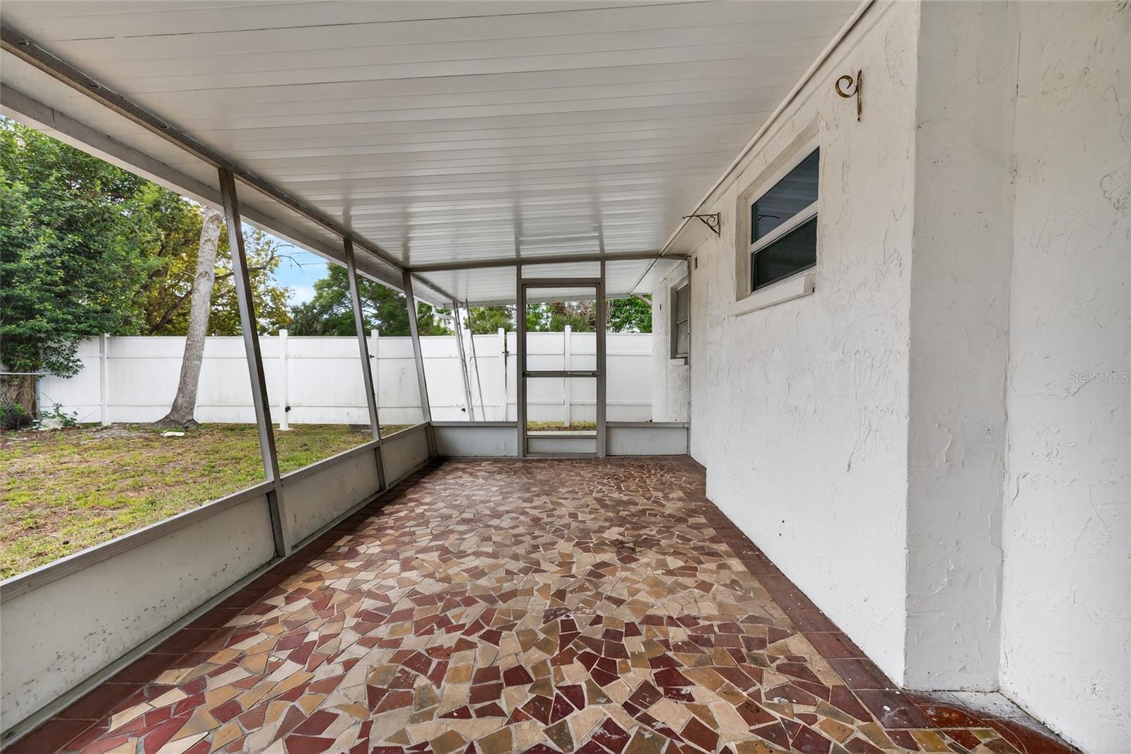 1012 PRESCOTT LN — photo 39