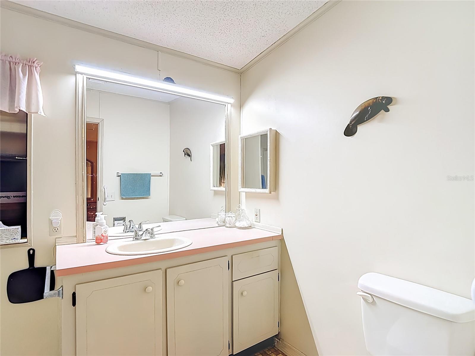 10321 MARINETTE AVE — photo 28