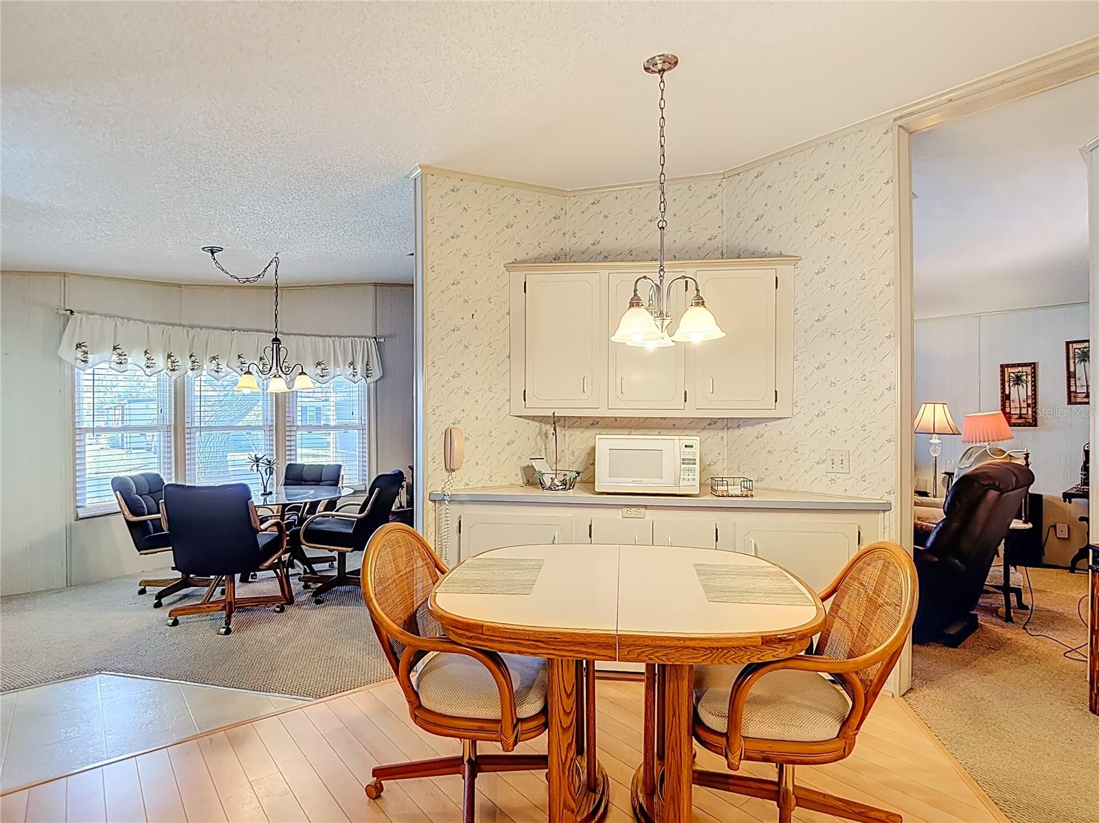 10321 MARINETTE AVE — photo 8