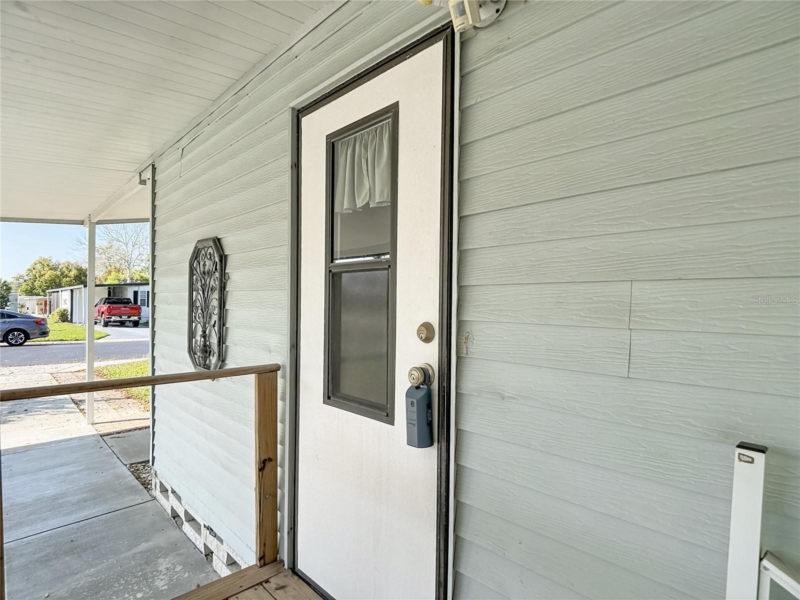 10321 MARINETTE AVE — photo 53